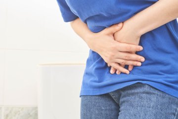 Bylinky a čaje na menstruační bolesti a křeče