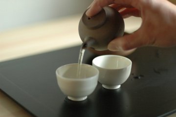 Je dôležitá voda použitá na prípravu čaju?
