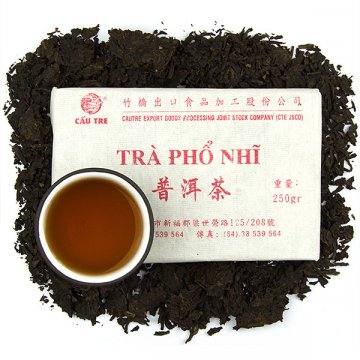 Hei Cha vs. Pu-erh - poznajte rozdiely medzi tmavým čajom a dodatočne fermentovaným čajom pu-erh