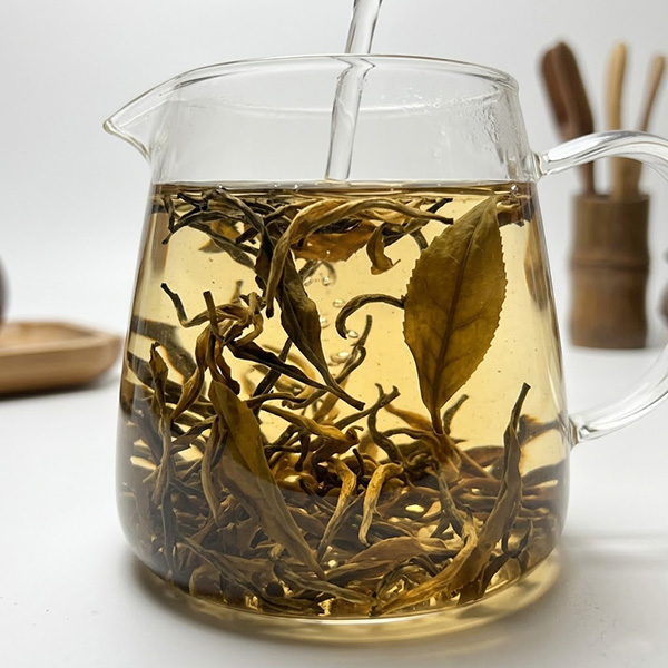 Yunnan Jin Mao Hou - Zlatá opice